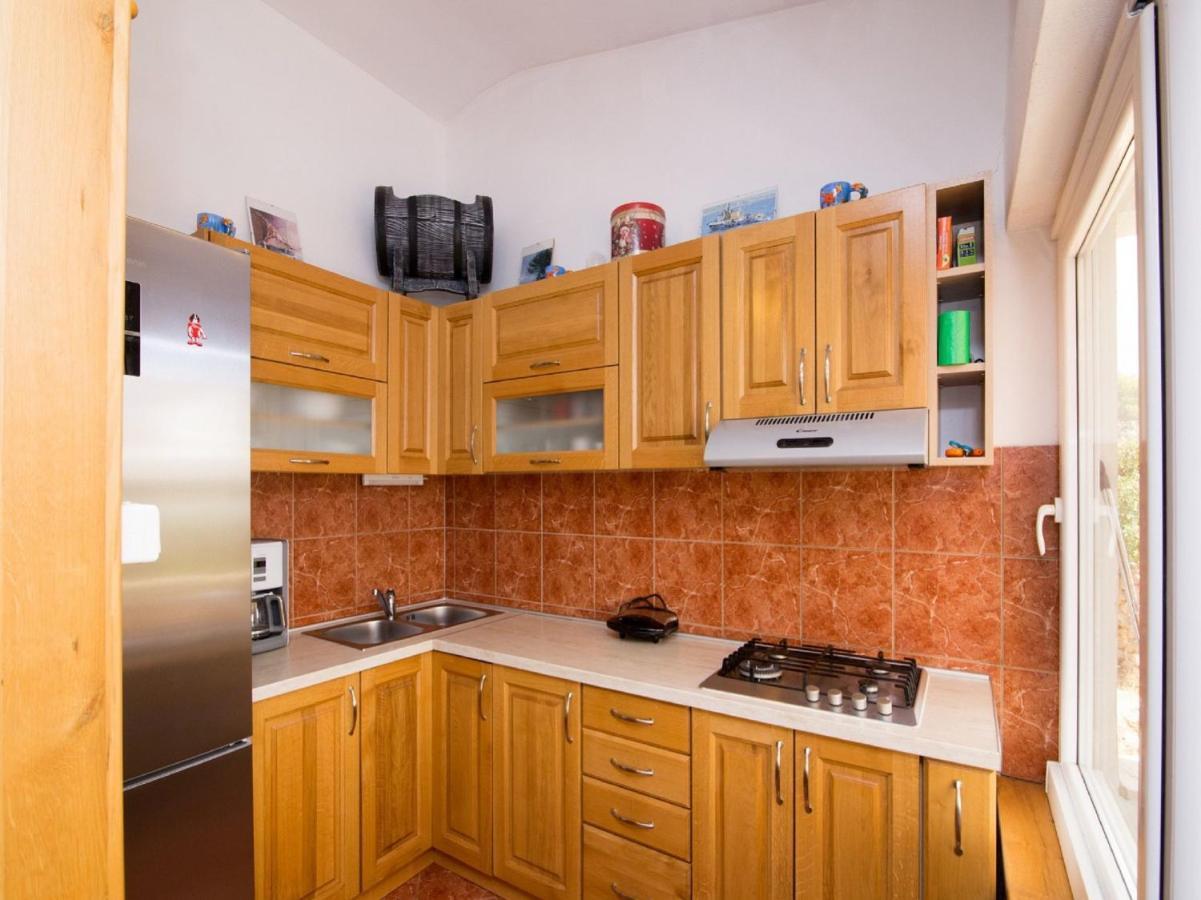 House Marko تكون المظهر الخارجي الصورة